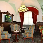Dolomiti Schloss 4*