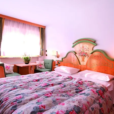 Dolomiti Schloss Hotel 4*