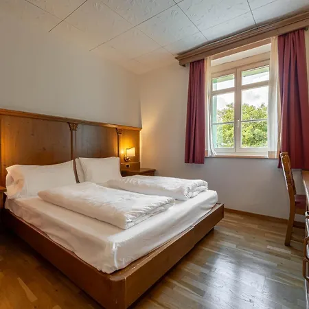 Dolomiti Schloss Hotel