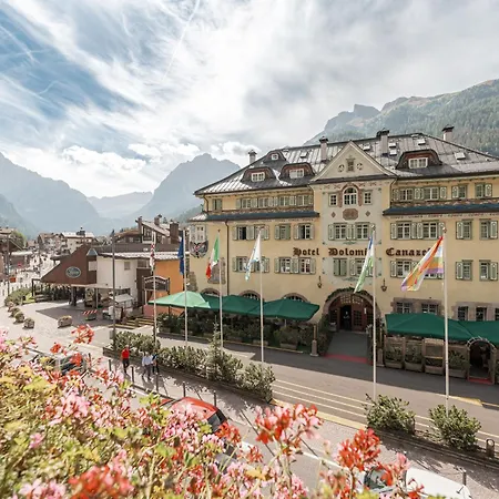 Dolomiti Schloss Hotel 4*