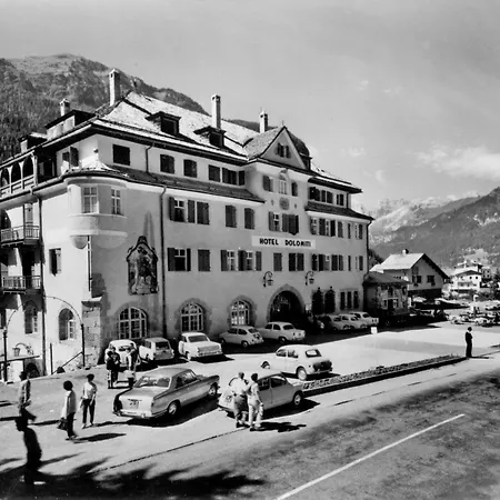 Hotel Dolomiti Schloss
