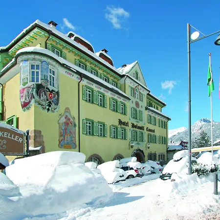 Dolomiti Schloss Hotel