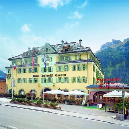 Hotel Dolomiti Schloss 4*