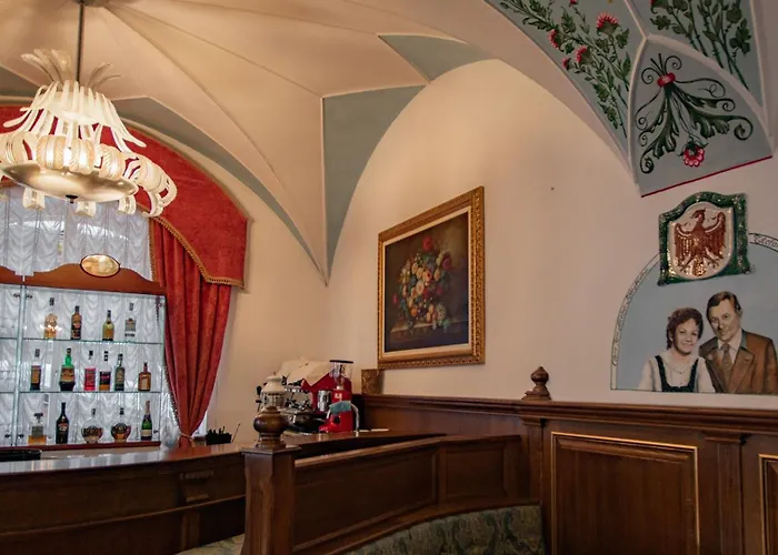 Отель Dolomiti Schloss 4*