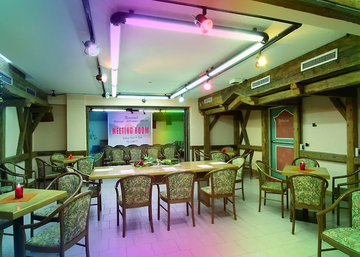 Отель Dolomiti Schloss 4*