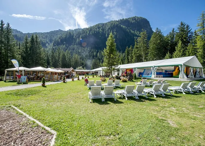 Отель Dolomiti Schloss